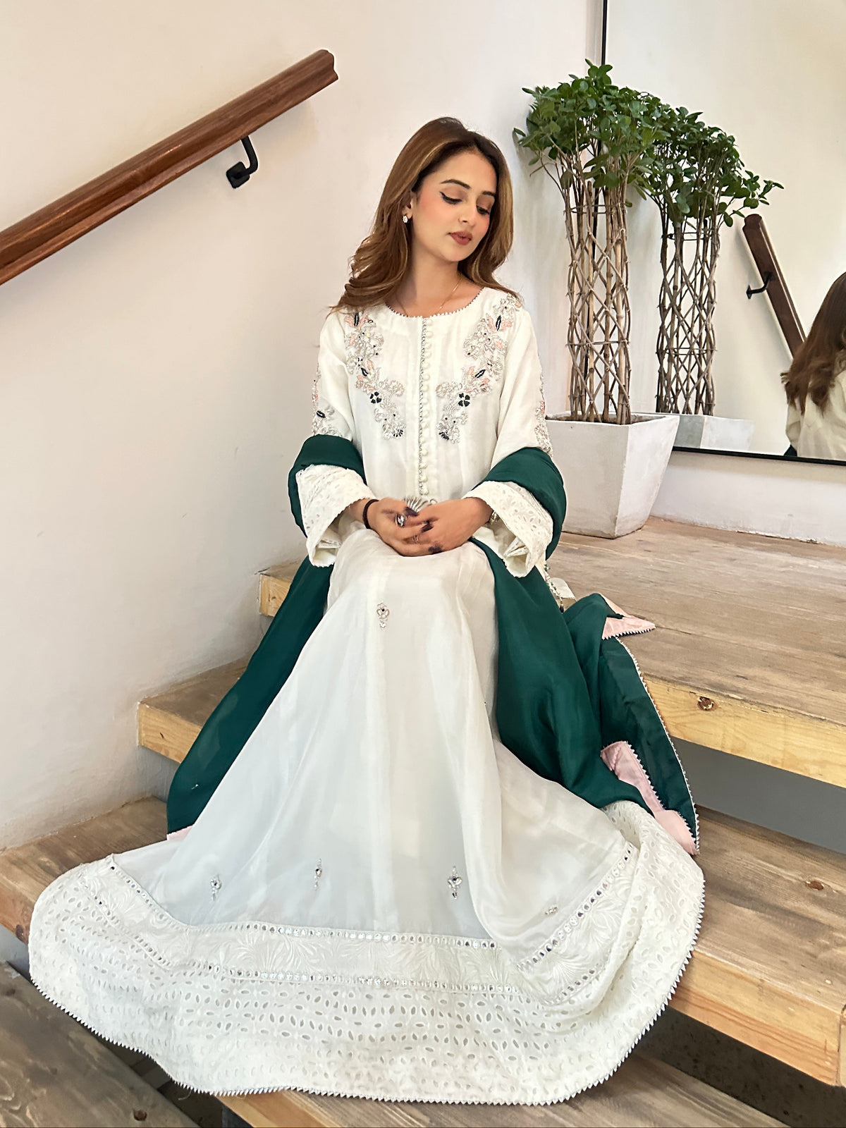 Neelofar